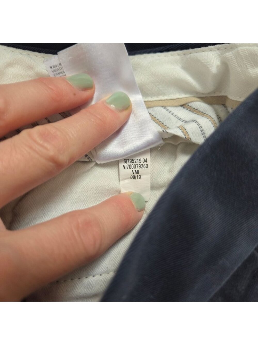 Banana Republic Aiden Slim Fit Trousers Pants Navy Blue Chinos Men's 31x32 - Picture 8 of 8